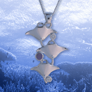silver manta ray pendant with amethyst and diamonds
