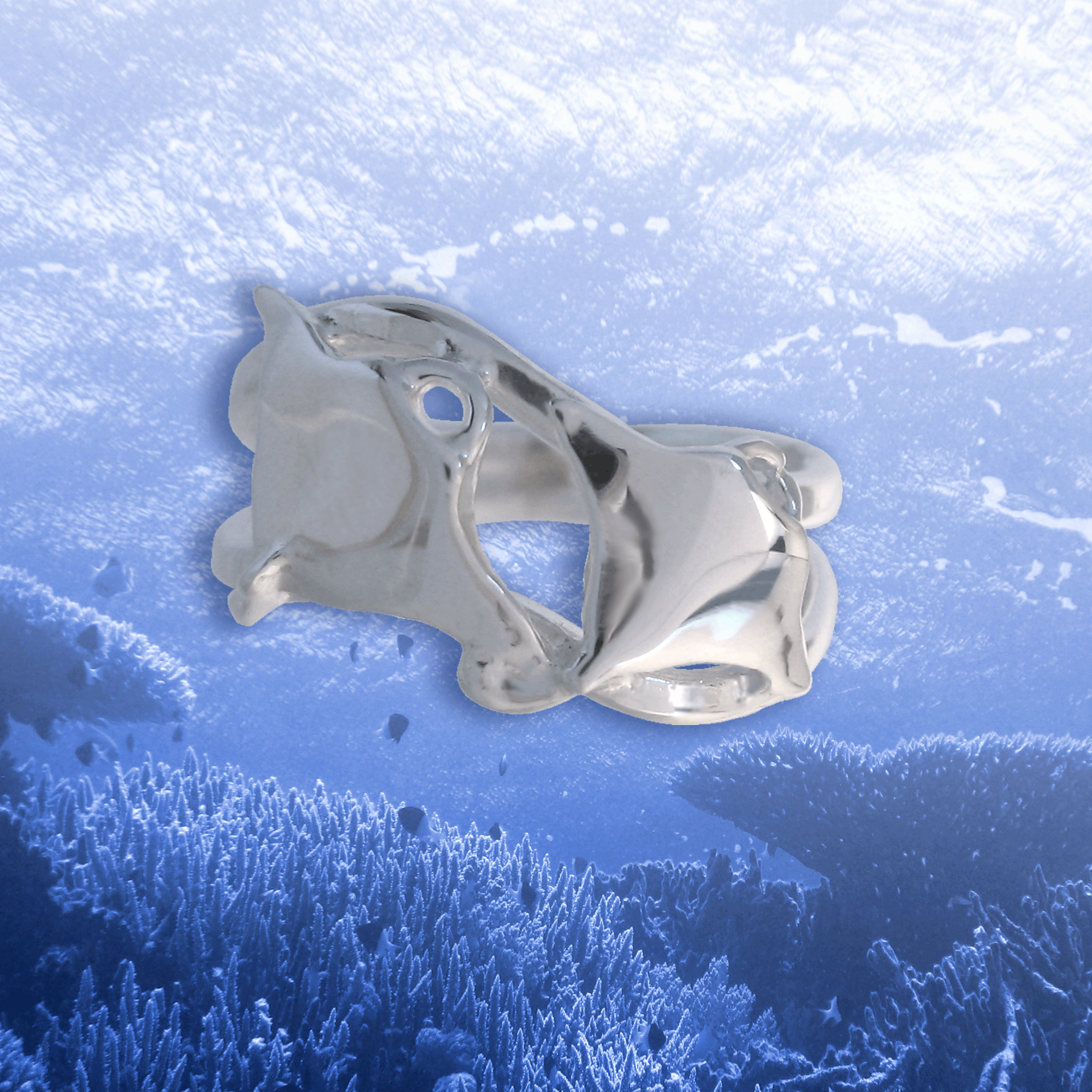silver manta ray ring